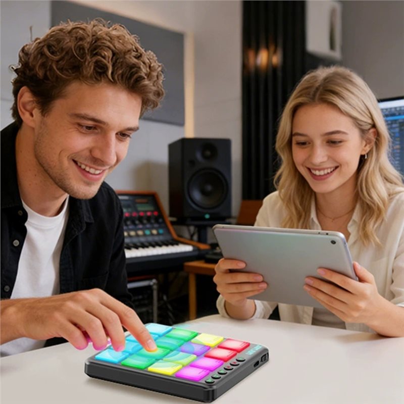 【TRAVEL ESSENTIAL】JAMJUM MIDI- – обзор и цена Midi Controller Pad